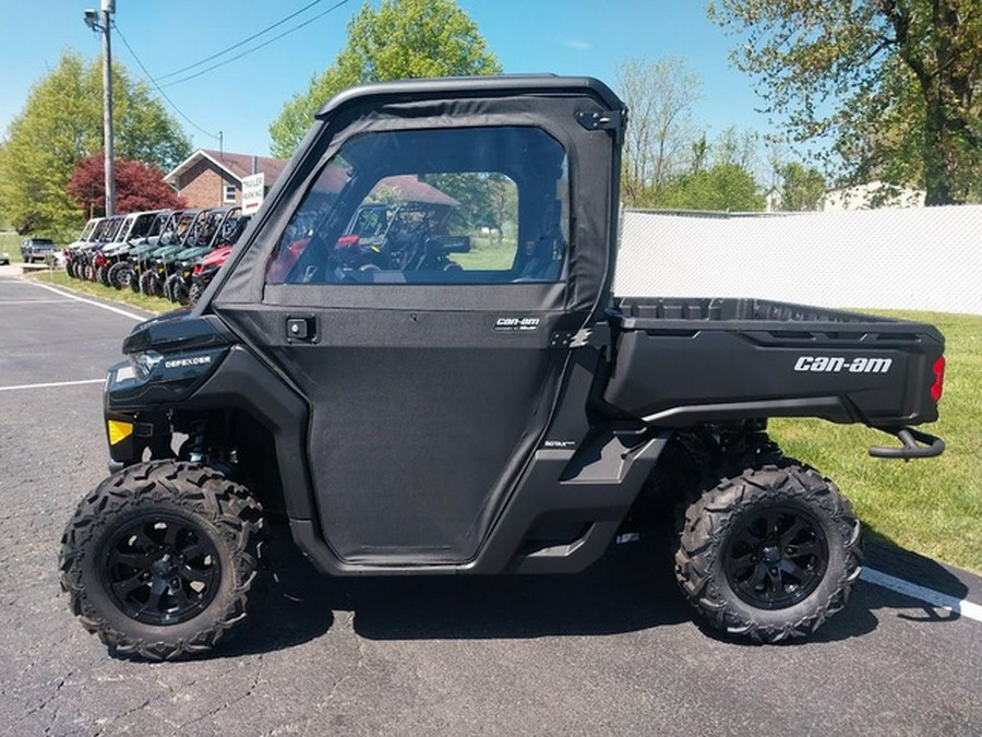 2023 Can-Am Defender DPS HD9 Timeless Black