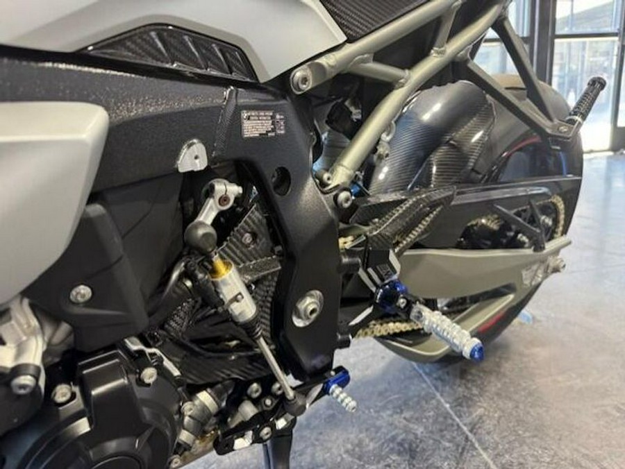 New 2025 BMW M 1000 R