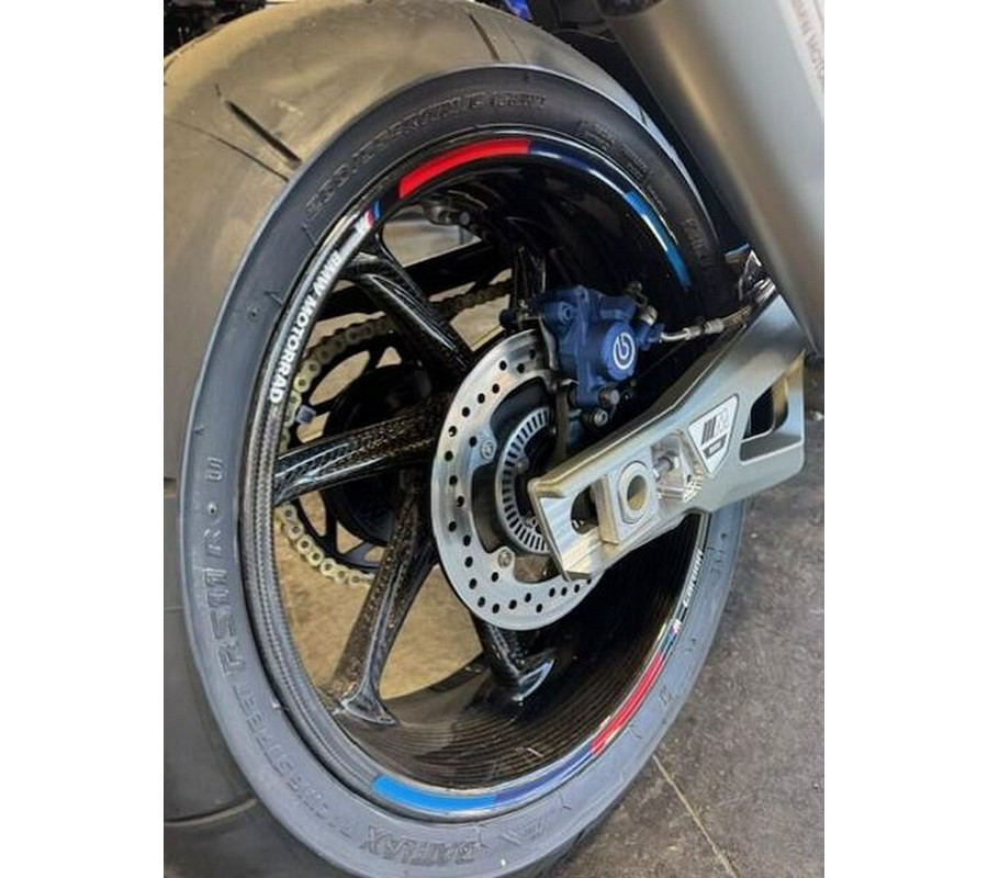 New 2025 BMW M 1000 R