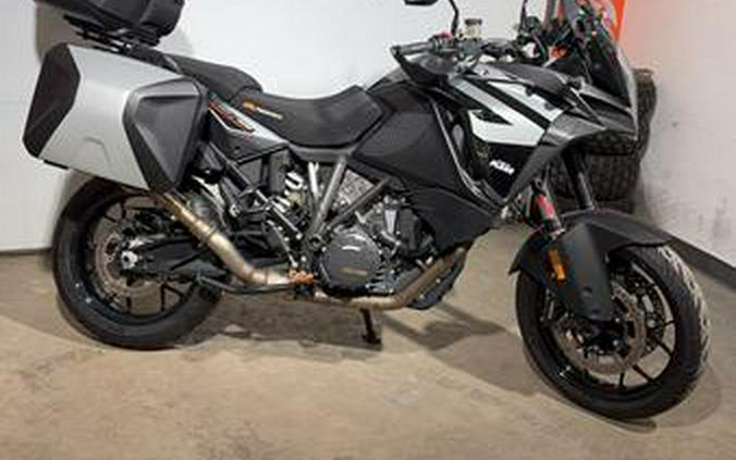 2020 KTM 1290 Super Adventure S