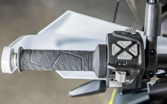 2027 Husqvarna Norden 901 Expedition