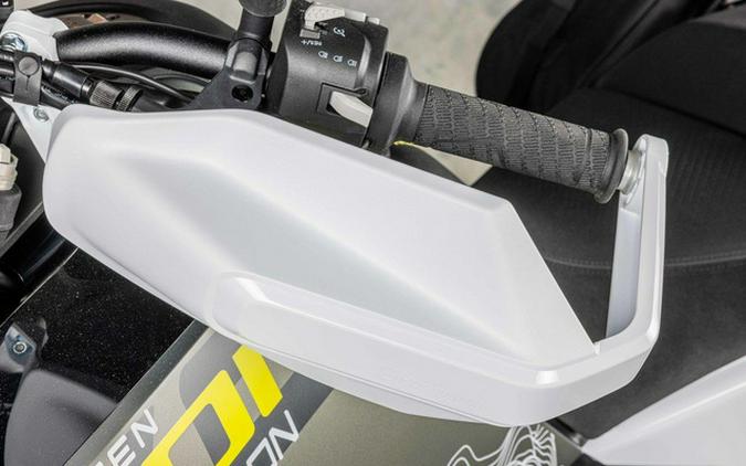 2027 Husqvarna Norden 901 Expedition
