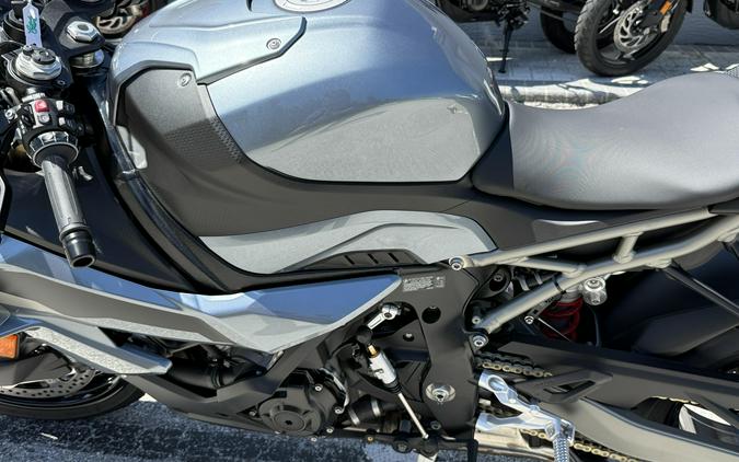 2026 BMW S 1000 RR