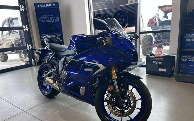 2025 Yamaha YZF-R7
