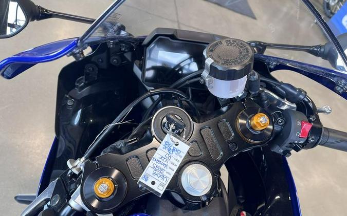 2025 Yamaha YZF-R7