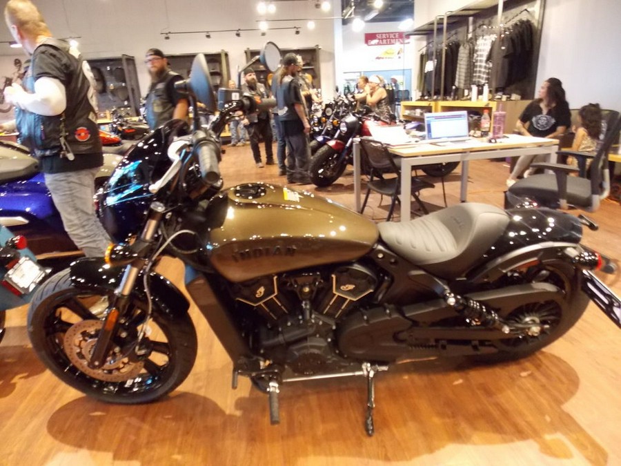 2023 Indian Motorcycle® Scout® Rogue Sixty ABS Bronze Pearl Metallic