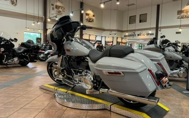 2024 Harley-Davidson® FLHX - Street Glide®