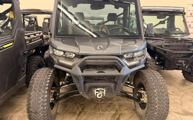2022 Can-Am® Defender Limited HD10