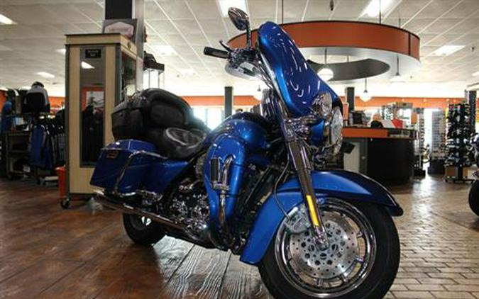2007 Harley-Davidson CVO™ Screamin' Eagle® Ultra Classic® Electra Glide®