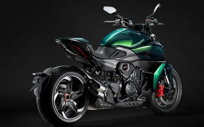 2024 Ducati Diavel for Bentley