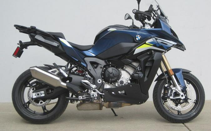 2024 BMW S 1000 XR Gravity Blue Metallic