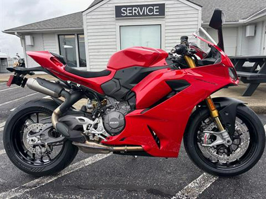 2025 Ducati Panigale V2 S
