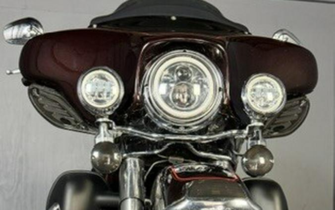 2011 Harley-Davidson® Electra Glide® Classic FLHTC MERLOT/V BLK W/PINSTRIPE