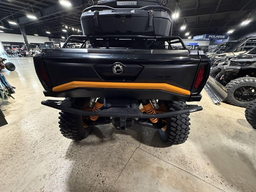 2022 Can-Am® SSV COMMANDER MAX XTP 1000R BK 22