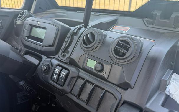 2026 Can-AM Defender MAX DPS CAB HD10