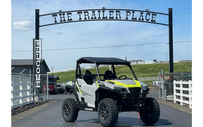 2024 Polaris Industries GENERAL® XP 1000 Sport