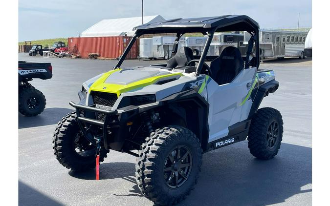 2024 Polaris Industries GENERAL® XP 1000 Sport