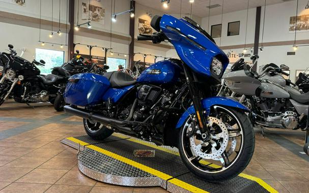 2024 Harley-Davidson® FLHX - Street Glide®