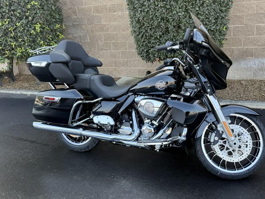 FLHXL 2026 Street Glide Limited