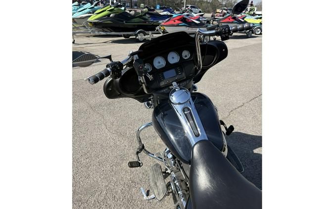 2021 Street Glide® Base - Harley-Davidson®