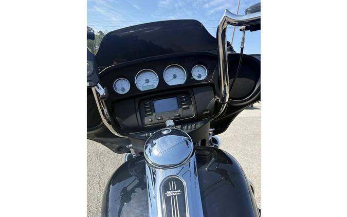 2021 Street Glide® Base - Harley-Davidson®
