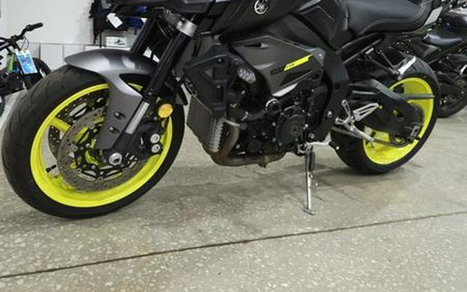 2018 Yamaha MT-10