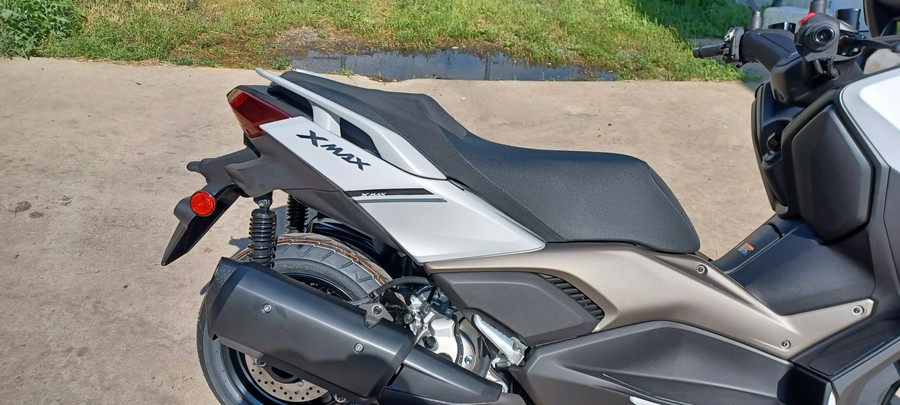 2024 Yamaha XMAX™ Base