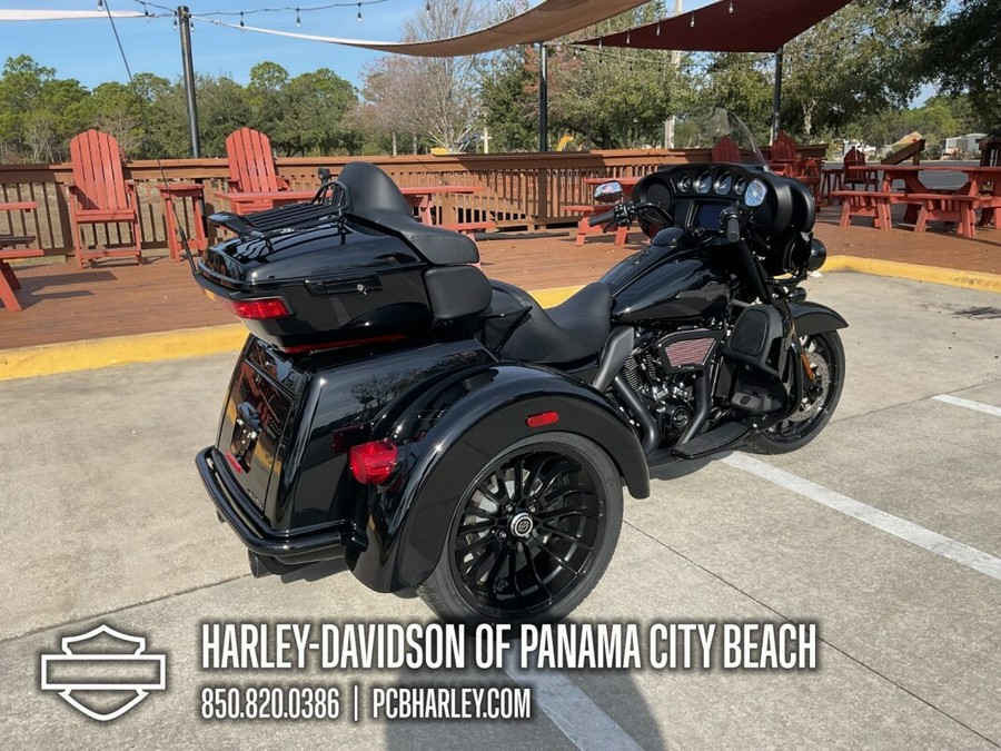 2025 Harley-Davidson® Tri Glide® Ultra
