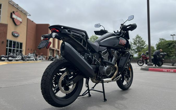 2026 Harley-Davidson® RA1250S Pan America® Vivid Black Black