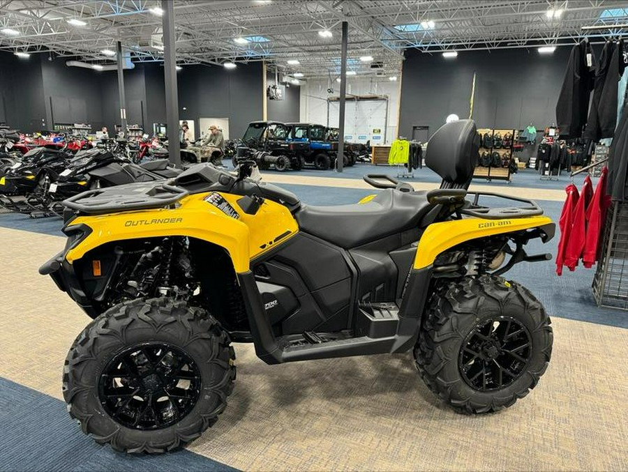 2023 Can-Am® Outlander MAX XT 700