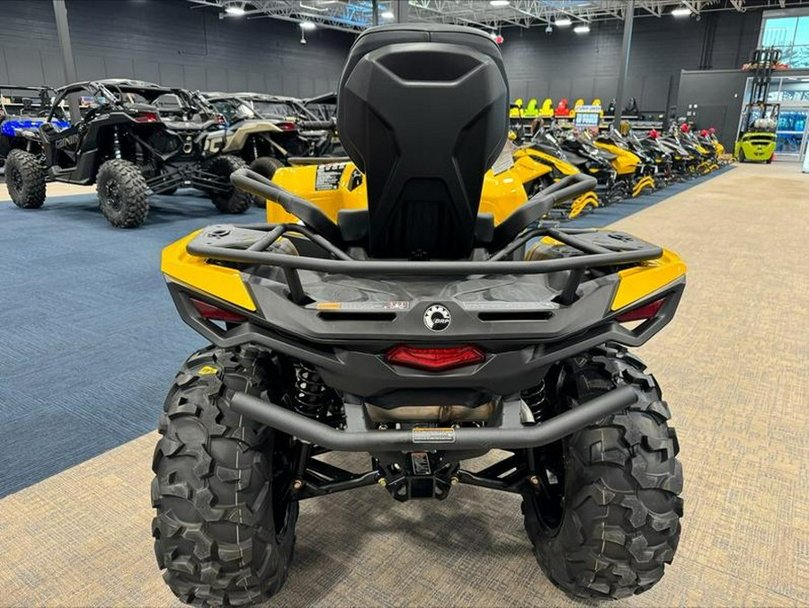 2023 Can-Am® Outlander MAX XT 700