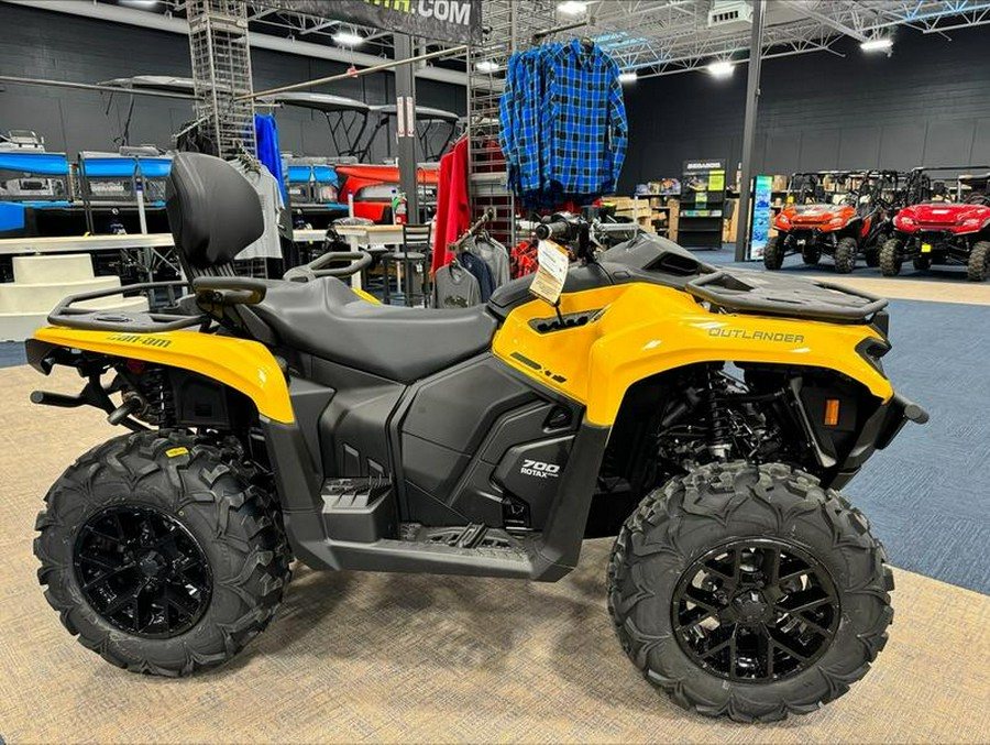 2023 Can-Am® Outlander MAX XT 700