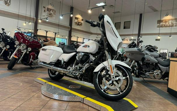 2024 Harley-Davidson® FLHX - Street Glide®