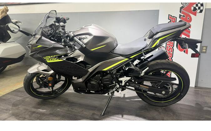 2021 Kawasaki Ninja® 400 ABS
