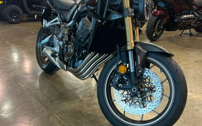 2026 Honda CB650R E-Clutch