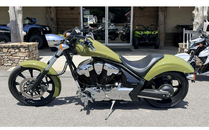 2024 Fury® Base - Honda