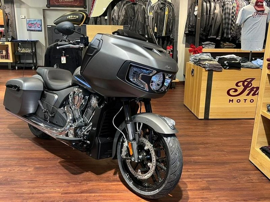 2023 Indian Motorcycle® Challenger® Titanium Smoke