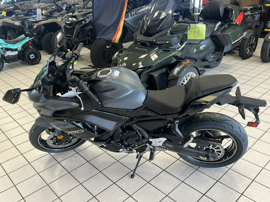 2024 Kawasaki Ninja® 650 Base