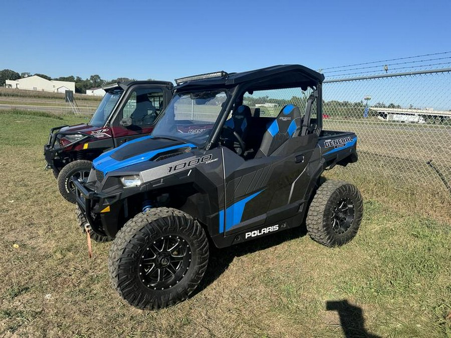 2019 Polaris® General® 1000 EPS Deluxe Titanium Metallic