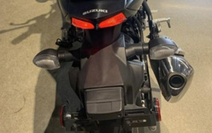 2025 Suzuki SV650 ABS