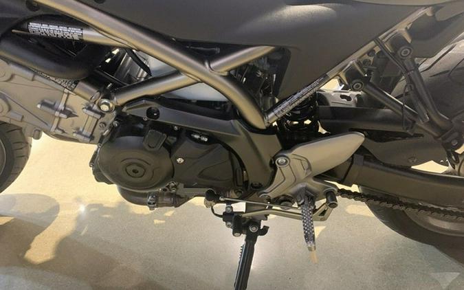 2025 Suzuki SV650 ABS