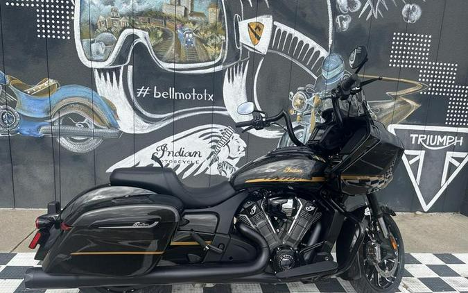 2026 Indian Motorcycle® Challenger® Dark Horse® 112 w/PowerBand Audio Black Crystal w/Black Metalli