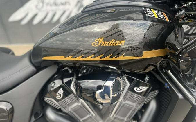 2026 Indian Motorcycle® Challenger® Dark Horse® 112 w/PowerBand Audio Black Crystal w/Black Metalli