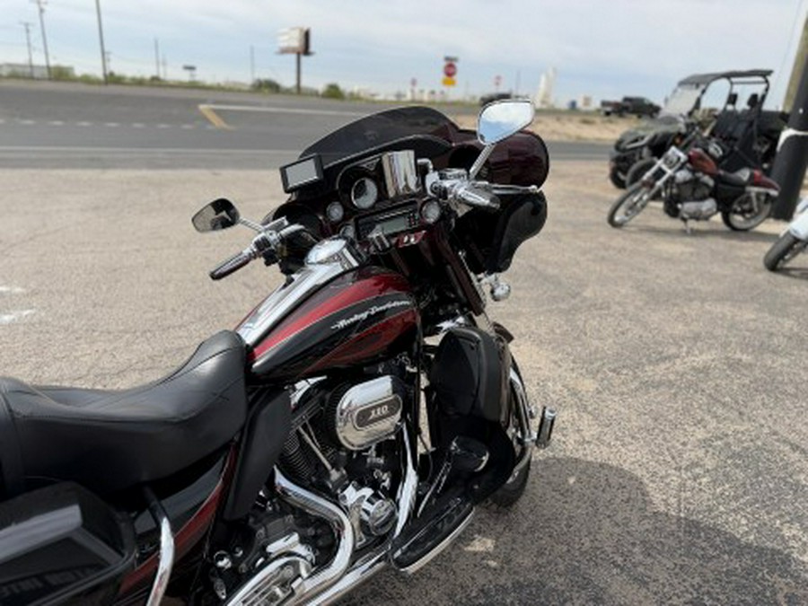 2013 Harley-Davidson CVO™ Ultra Classic® Electra Glide®