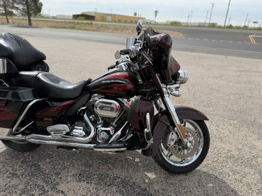 2013 Harley-Davidson CVO™ Ultra Classic® Electra Glide®