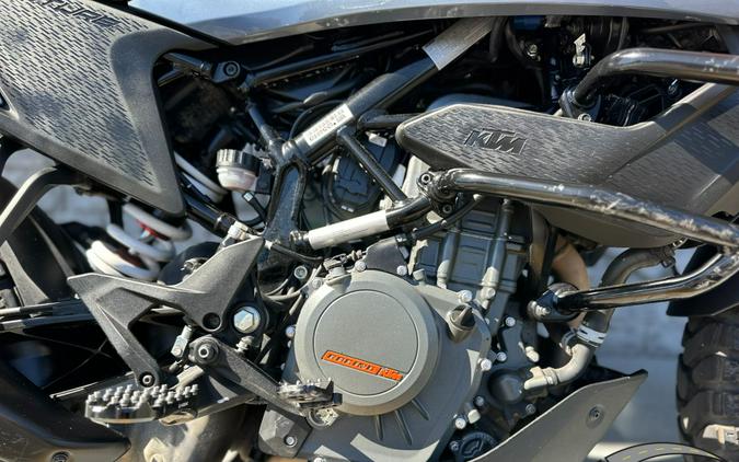 2022 KTM 390 Adventure