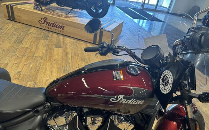 2025 Indian Super Scout Maroon Metallic With Graphics