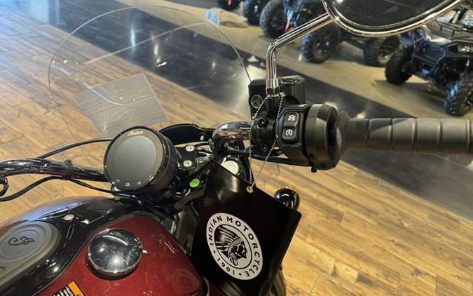 2025 Indian Super Scout Maroon Metallic With Graphics