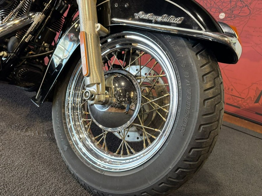 2011 Harley-Davidson® FLSTC - Heritage Softail® Classic