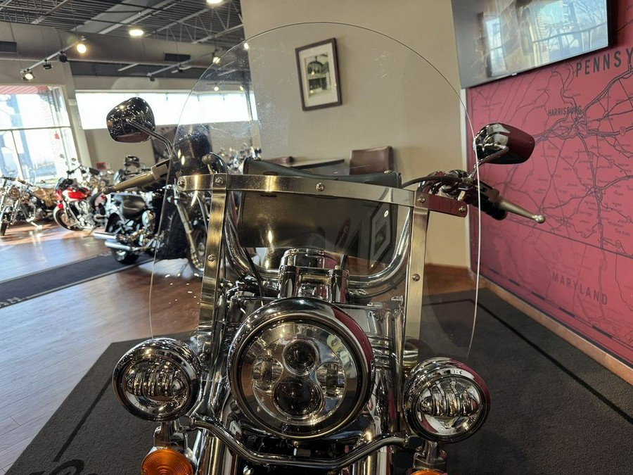 2011 Harley-Davidson® FLSTC - Heritage Softail® Classic